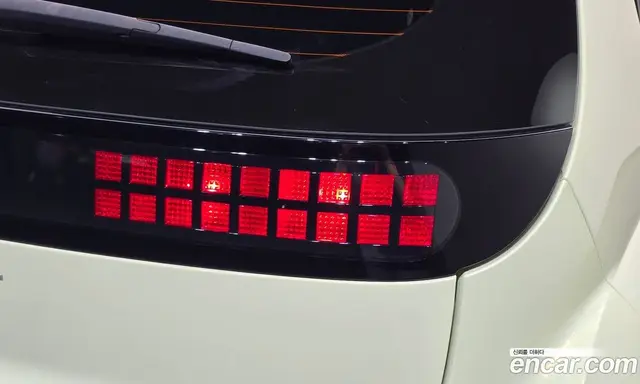 Hyundai Casper 2024 0.2 автомат (гидро), миниатюра 9