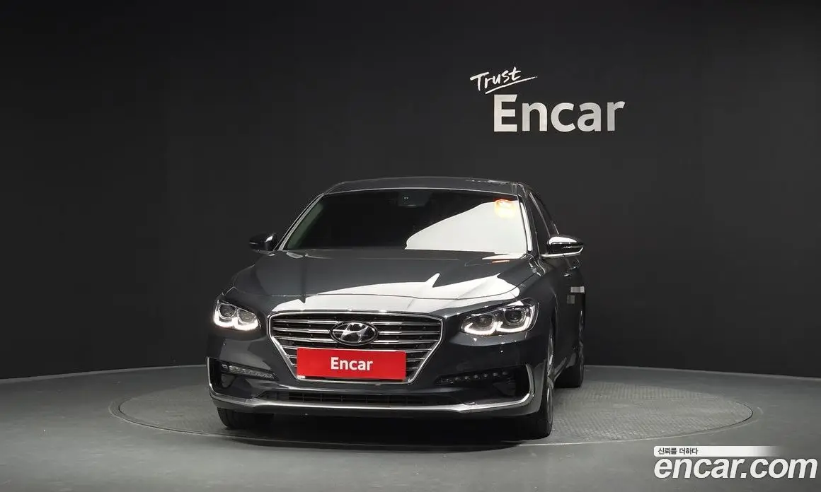 Hyundai Grandeur 2018 3.0 автомат (гидро), фото 3 Hyundai Grandeur 2018 3.0 автомат (гидро), фото 3