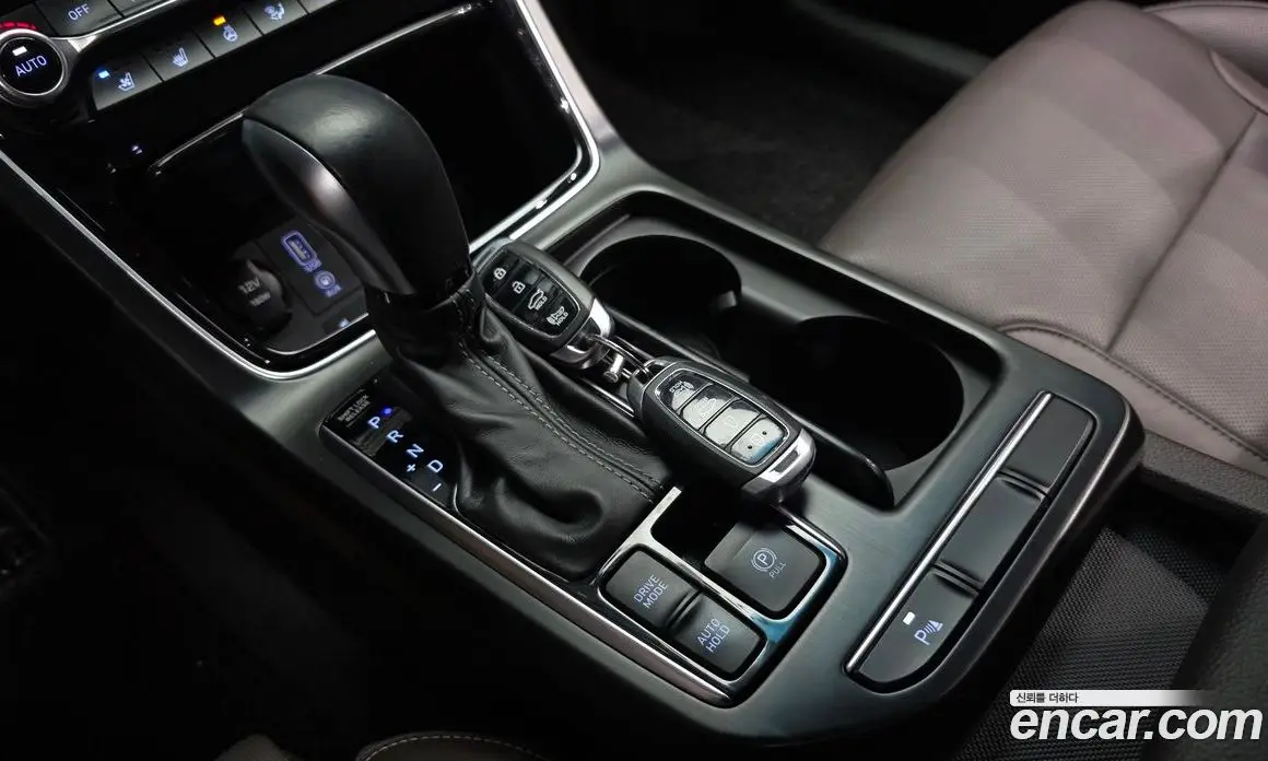 Hyundai Grandeur 2018 3.0 автомат (гидро), фото 9 Hyundai Grandeur 2018 3.0 автомат (гидро), фото 9