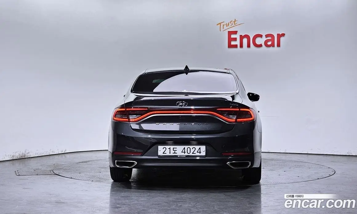 Hyundai Grandeur 2019 2.4 автомат (гидро), фото 3 Hyundai Grandeur 2019 2.4 автомат (гидро), фото 3