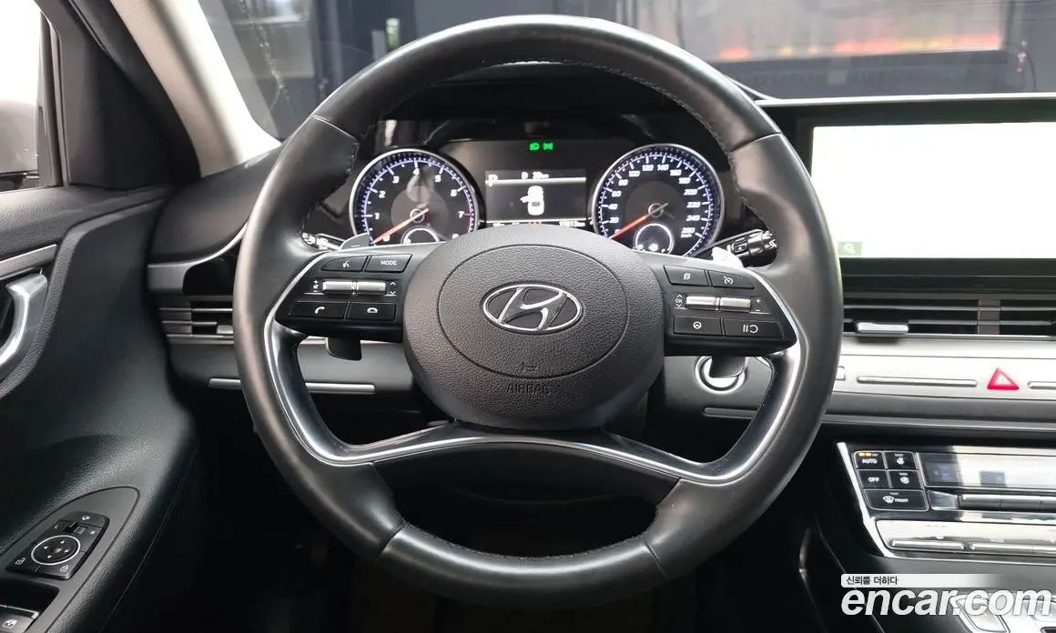 Hyundai Grandeur 2020 2.5 автомат (гидро), фото 19
