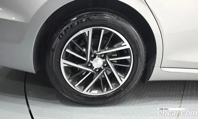 Hyundai Grandeur 2020 2.5 автомат (гидро), миниатюра 7