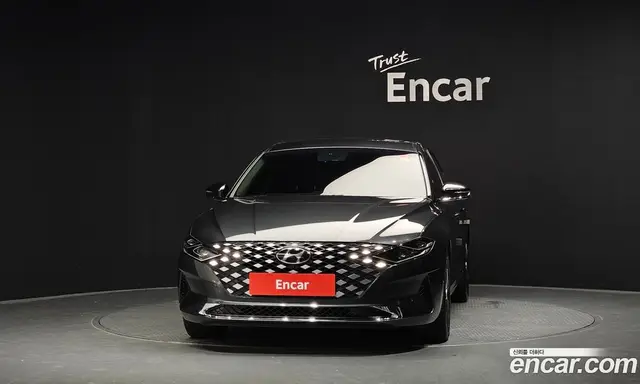 Hyundai Grandeur 2020 2.5 автомат (гидро), миниатюра 3 Hyundai Grandeur 2020 2.5 автомат (гидро), миниатюра 3