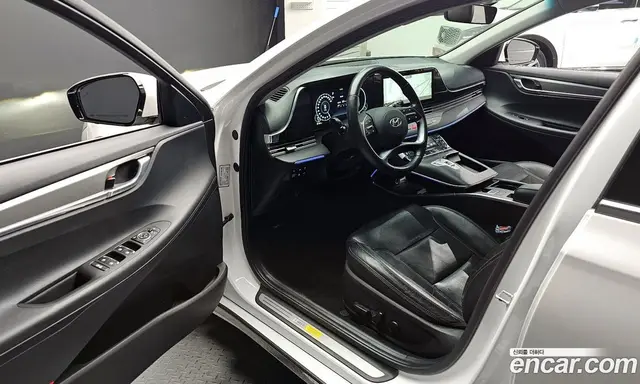Hyundai Grandeur 2022 2.5 автомат (гидро), миниатюра 12