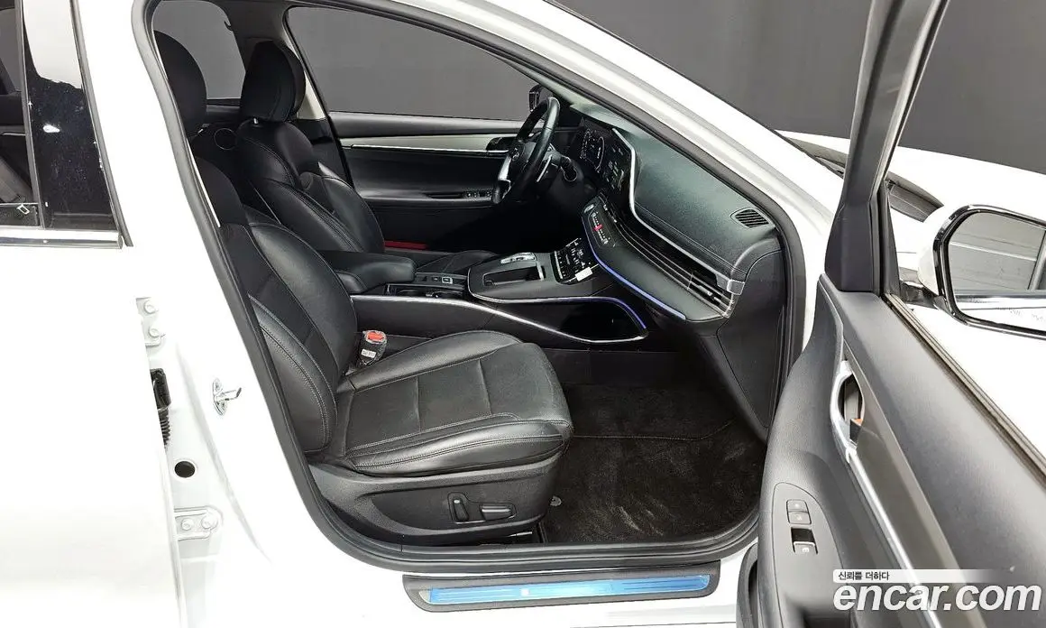 Hyundai Grandeur 2022 2.5 автомат (гидро), фото 15