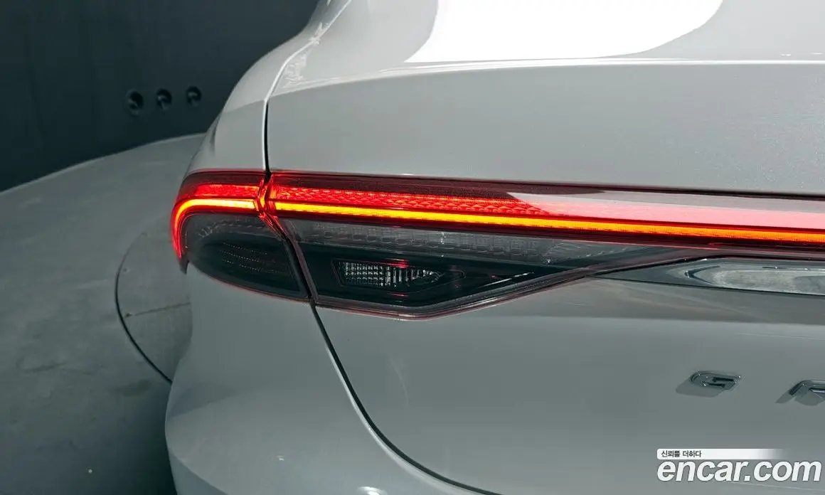 Hyundai Grandeur 2022 2.5 автомат (гидро), фото 8
