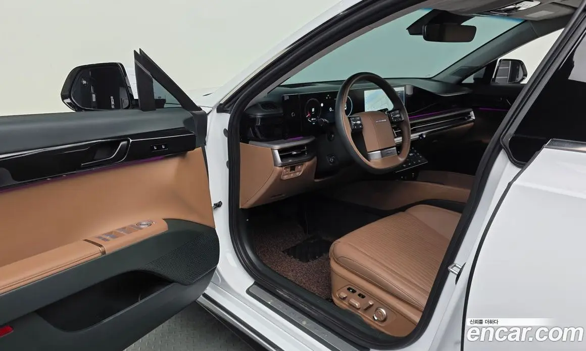 Hyundai Grandeur 2023 1.6 автомат (гидро), фото 12