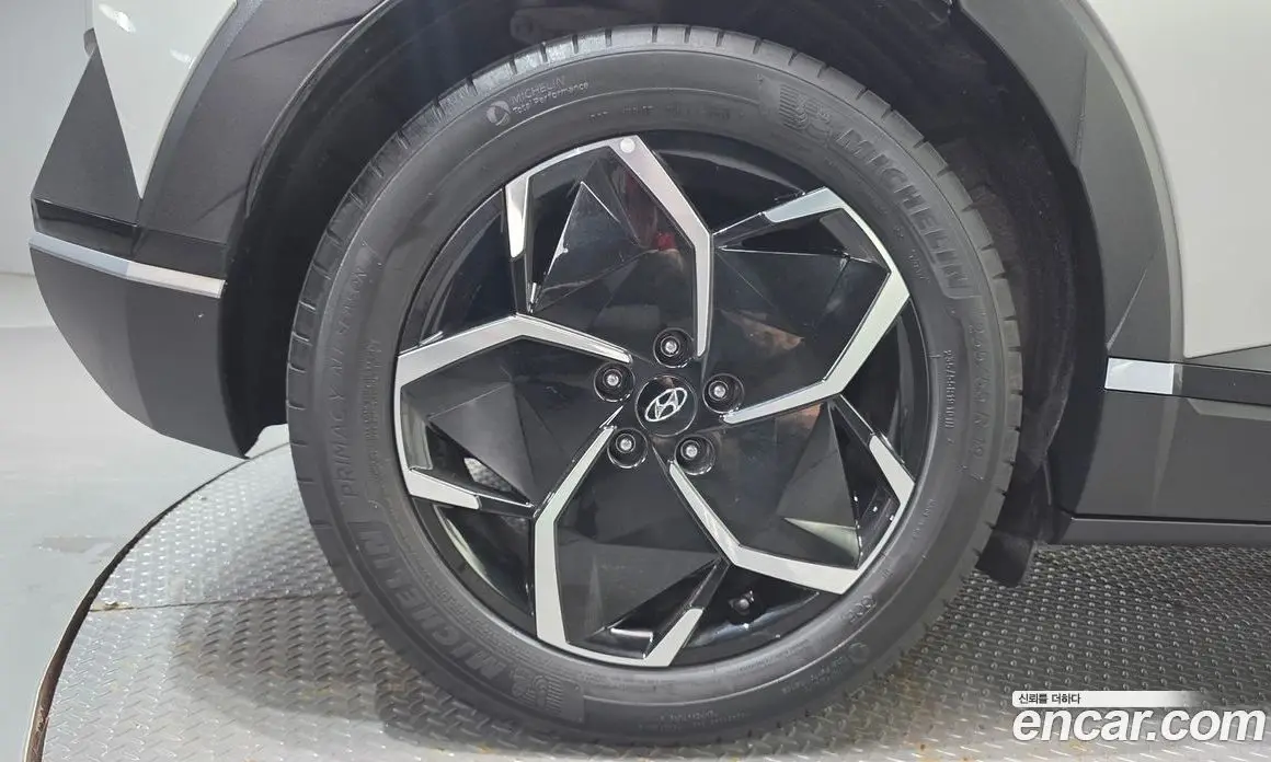 Hyundai Ioniq 5 2024 0.1 автомат (гидро), фото 5 Hyundai Ioniq 5 2024 0.1 автомат (гидро), фото 5