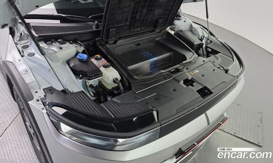 Hyundai Ioniq 5 2024 0.1 автомат (гидро), фото 6 Hyundai Ioniq 5 2024 0.1 автомат (гидро), фото 6
