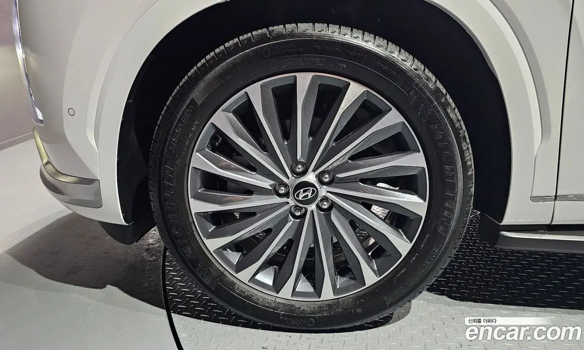 Hyundai Palisade 2023 2.2 автомат (гидро), фото 7 Hyundai Palisade 2023 2.2 автомат (гидро), фото 7