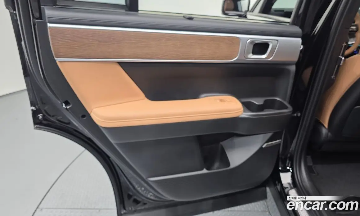 Hyundai Santa Fe 2025 1.6 автомат (гидро), фото 15 Hyundai Santa Fe 2025 1.6 автомат (гидро), фото 15