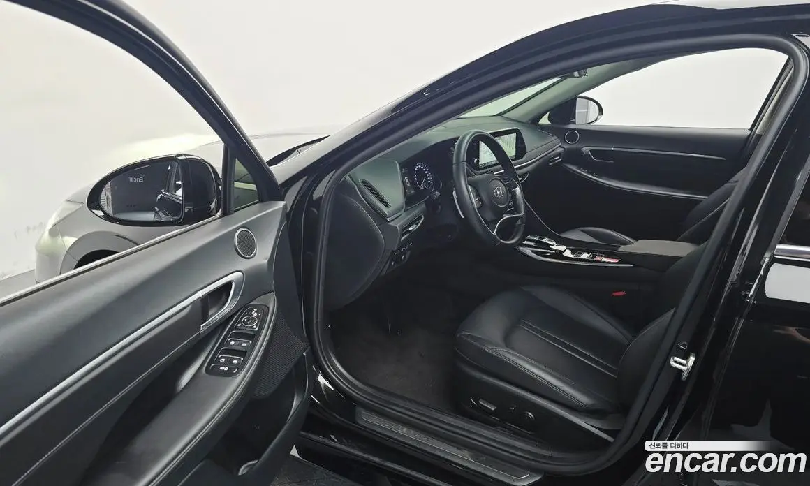 Hyundai Sonata 2022 2.0 автомат (гидро), фото 13 Hyundai Sonata 2022 2.0 автомат (гидро), фото 13