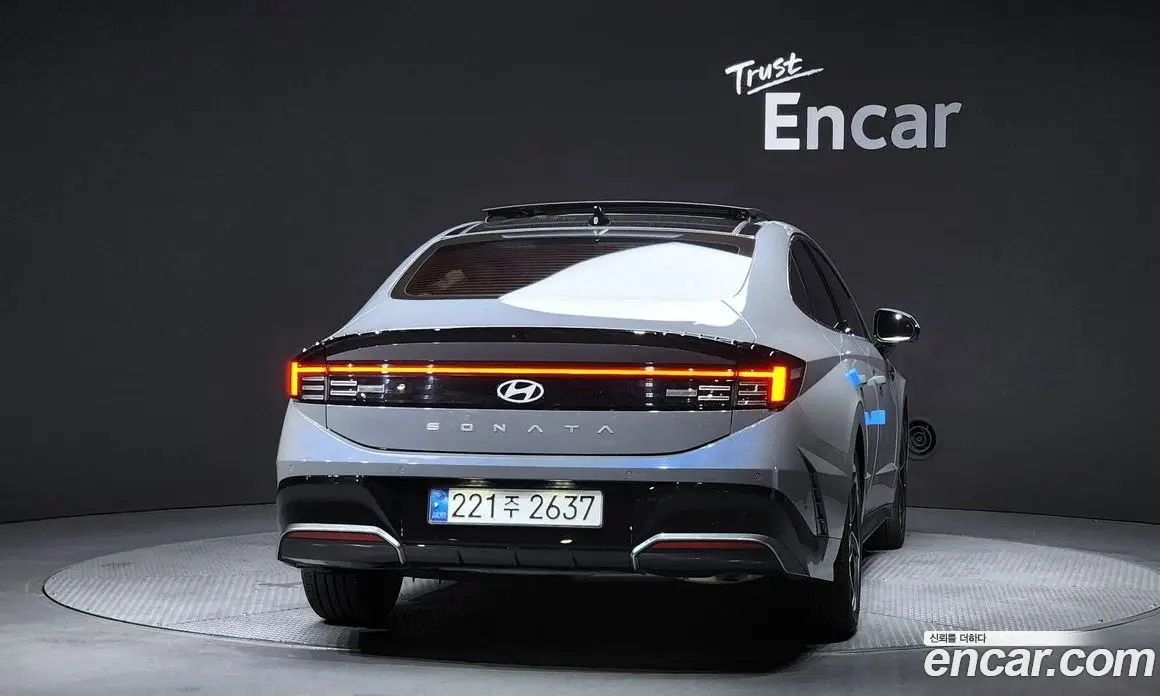 Hyundai Sonata 2024 1.6 автомат (гидро), фото 4 Hyundai Sonata 2024 1.6 автомат (гидро), фото 4