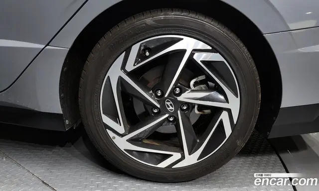Hyundai Sonata 2024 1.6 автомат (гидро), миниатюра 7 Hyundai Sonata 2024 1.6 автомат (гидро), миниатюра 7