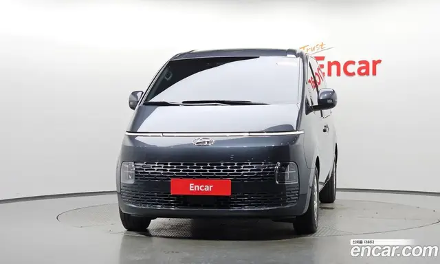Hyundai Staria 2023 2.2 автомат (гидро), миниатюра 2
