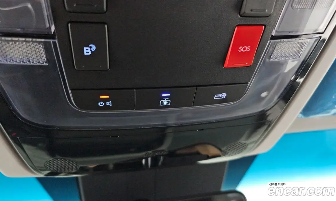 Hyundai Staria 2023 2.2 автомат (гидро), фото 19