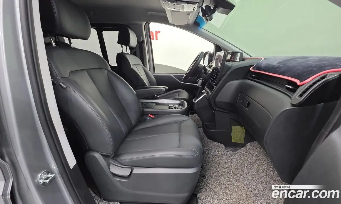 Hyundai Staria 2023 3.5 автомат (гидро), фото 13 Hyundai Staria 2023 3.5 автомат (гидро), фото 13