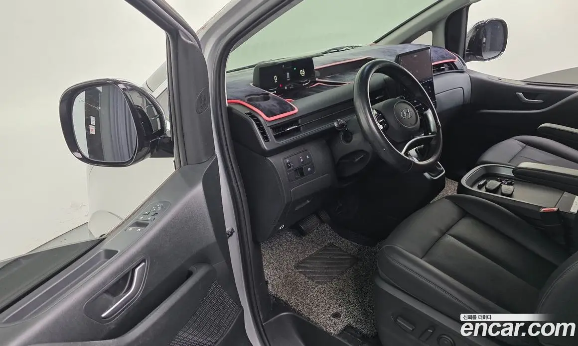 Hyundai Staria 2023 3.5 автомат (гидро), фото 17 Hyundai Staria 2023 3.5 автомат (гидро), фото 17