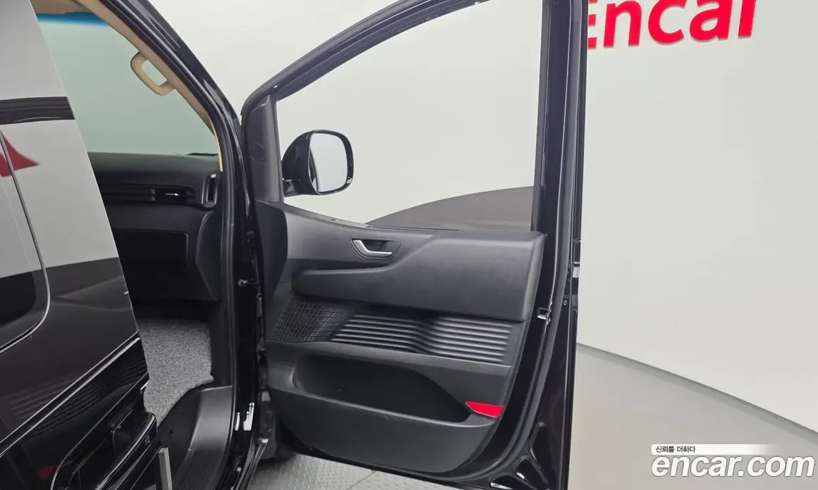 Hyundai Staria 2025 2.2 автомат (гидро), фото 15 Hyundai Staria 2025 2.2 автомат (гидро), фото 15