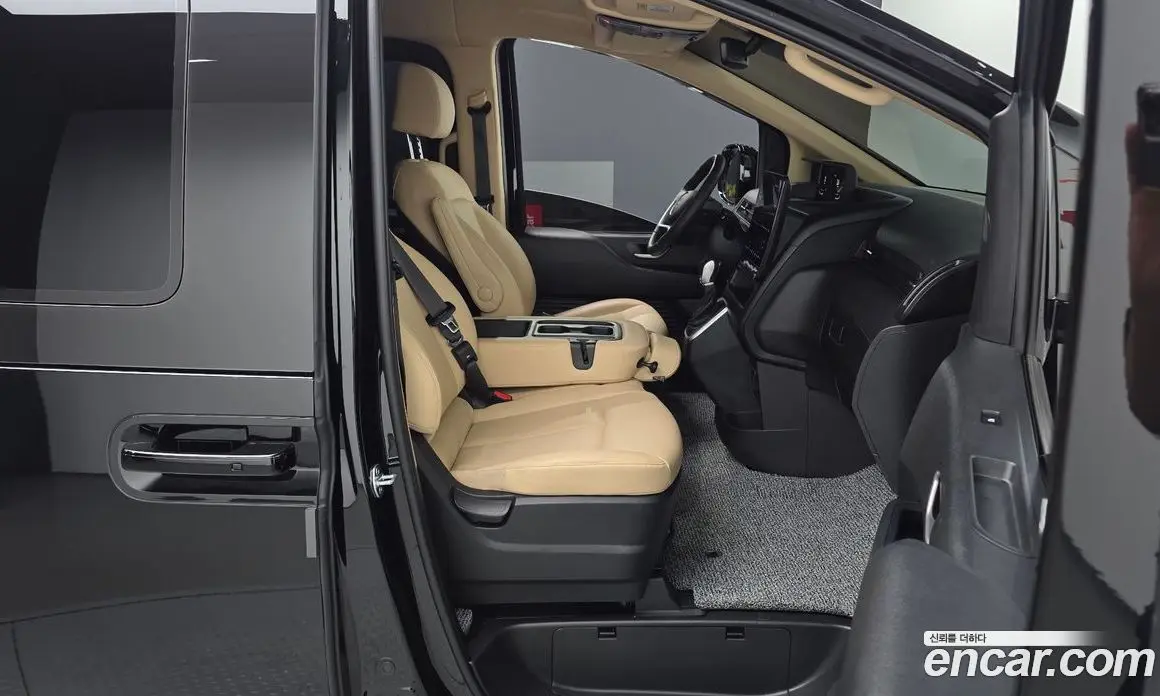 Hyundai Staria 2025 2.2 автомат (гидро), фото 17 Hyundai Staria 2025 2.2 автомат (гидро), фото 17