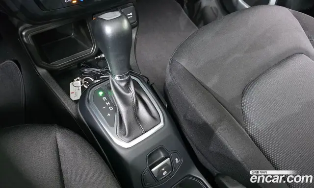 Jeep Renegade 2021 2.4 автомат (гидро), миниатюра 12