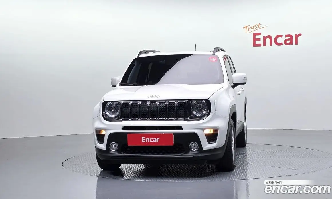 Jeep Renegade 2021 2.4 автомат (гидро), фото 3 Jeep Renegade 2021 2.4 автомат (гидро), фото 3
