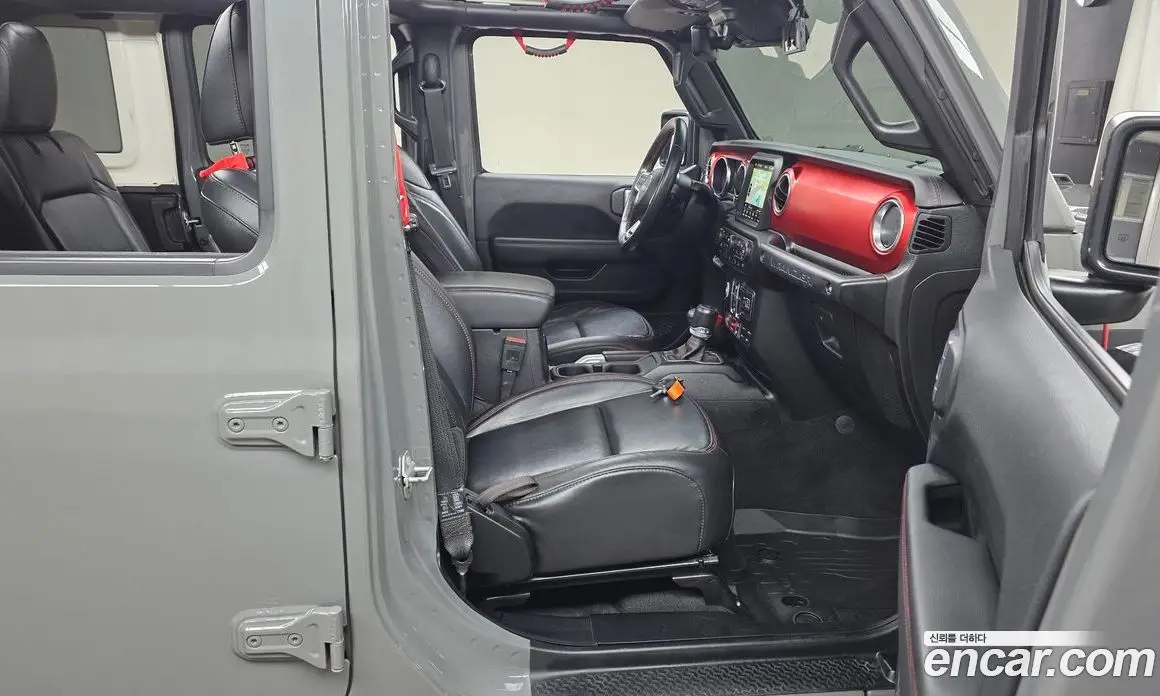 Jeep Wrangler 2021 2.0 автомат (гидро), фото 16