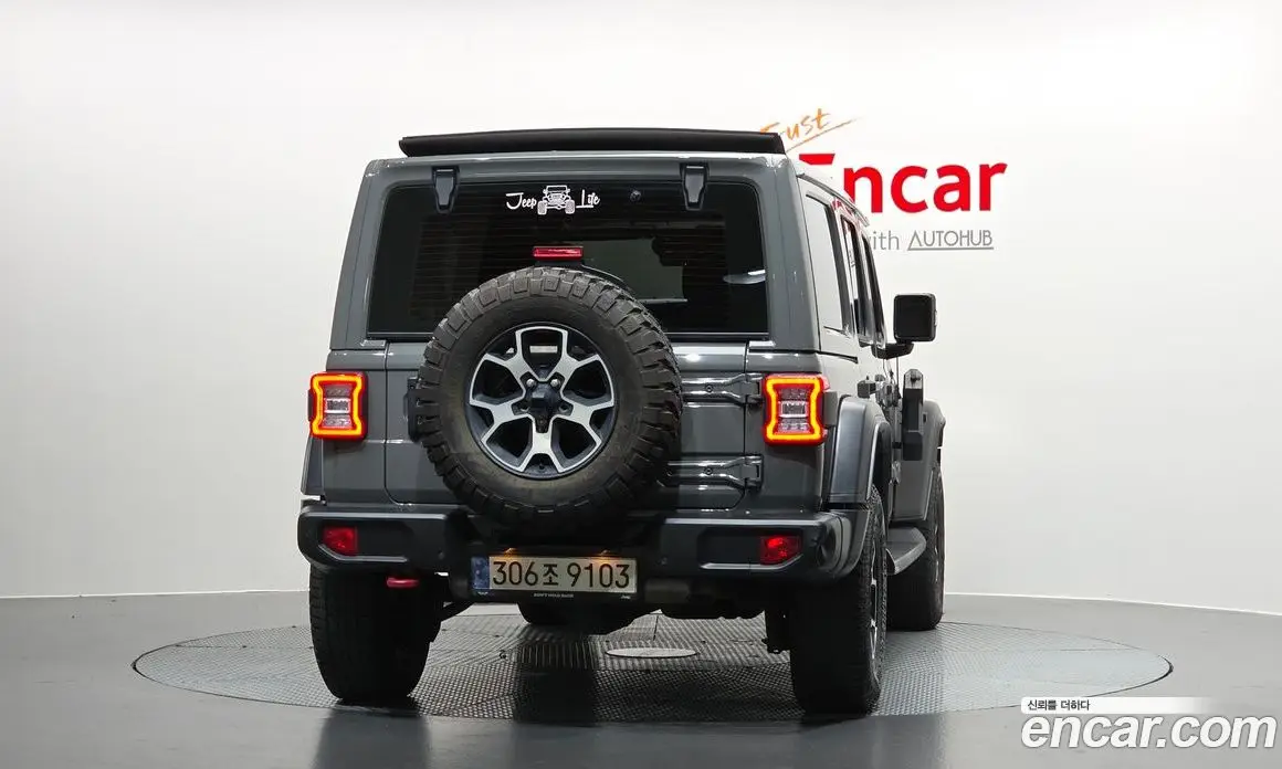 Jeep Wrangler 2021 2.0 автомат (гидро), фото 4
