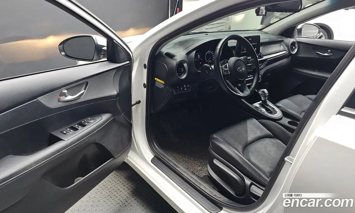 Kia K3 2020 1.6 автомат (гидро), фото 12 Kia K3 2020 1.6 автомат (гидро), фото 12