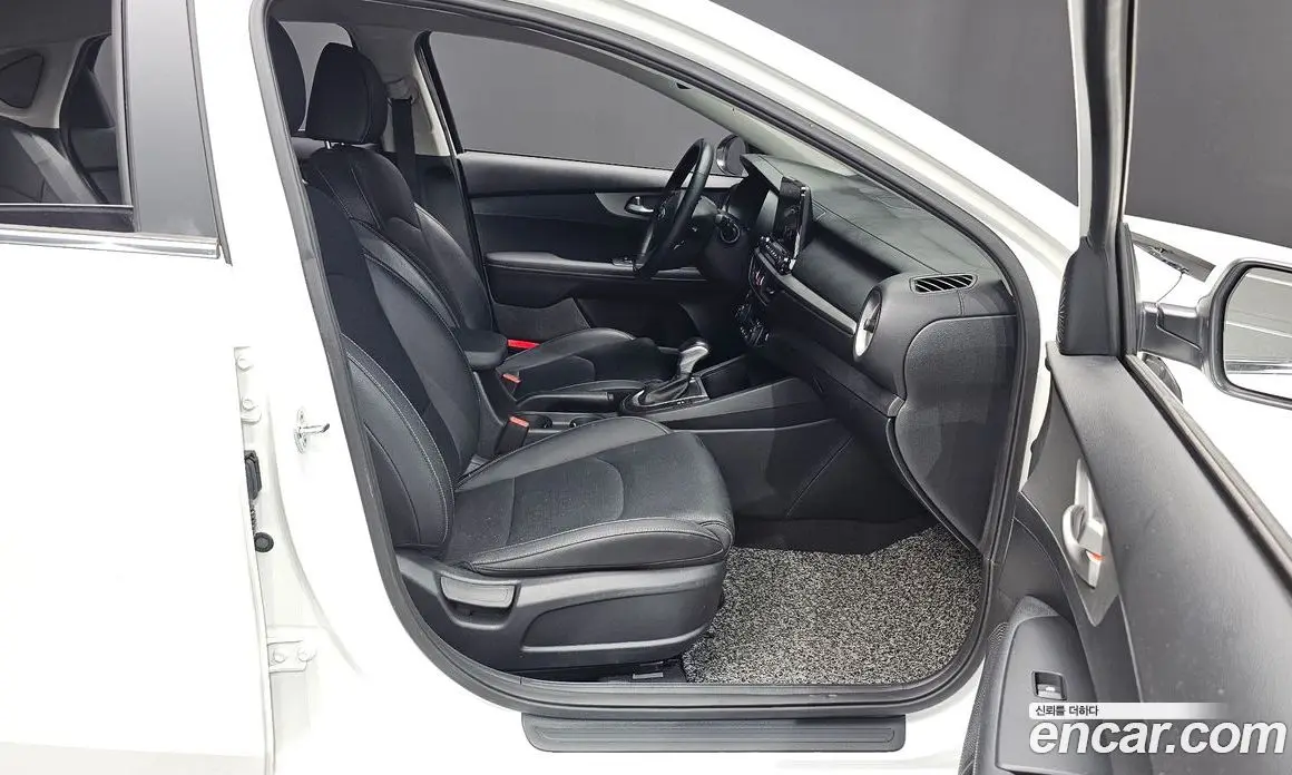 Kia K3 2020 1.6 автомат (гидро), фото 15 Kia K3 2020 1.6 автомат (гидро), фото 15