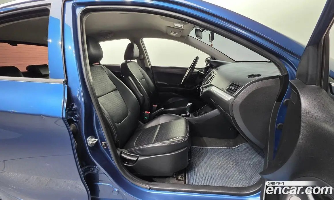 Kia Morning 2015 1.0 автомат (гидро), фото 13 Kia Morning 2015 1.0 автомат (гидро), фото 13