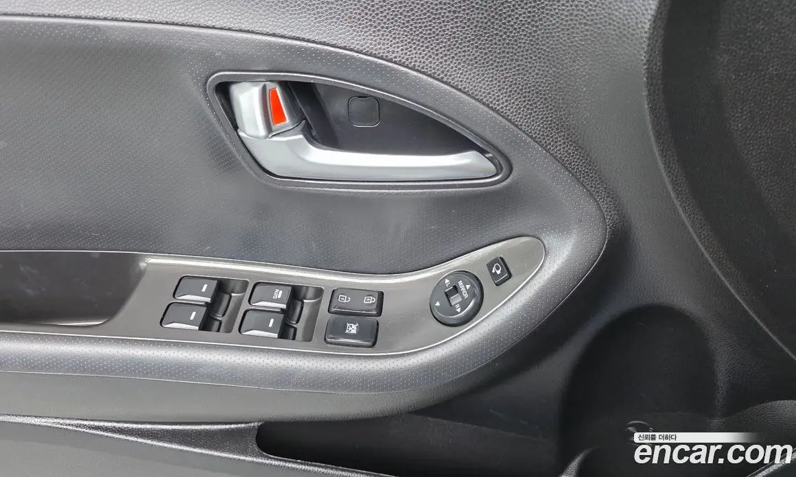 Kia Morning 2015 1.0 автомат (гидро), фото 18 Kia Morning 2015 1.0 автомат (гидро), фото 18