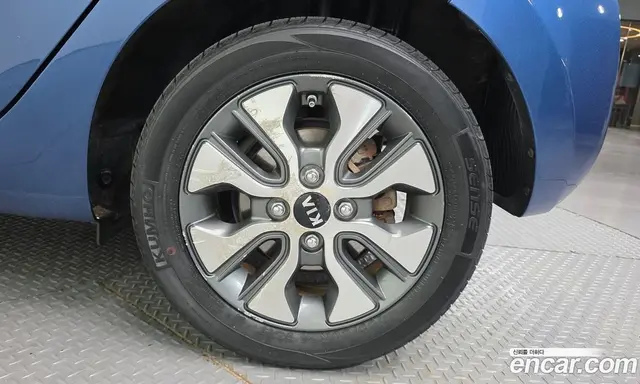 Kia Morning 2015 1.0 автомат (гидро), миниатюра 7 Kia Morning 2015 1.0 автомат (гидро), миниатюра 7