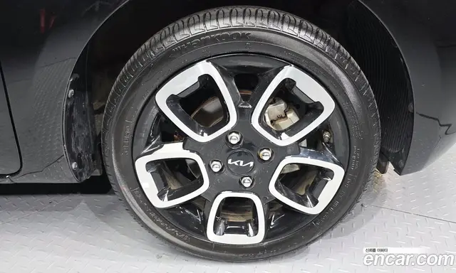 Kia Ray 2022 1.0 автомат (гидро), миниатюра 7