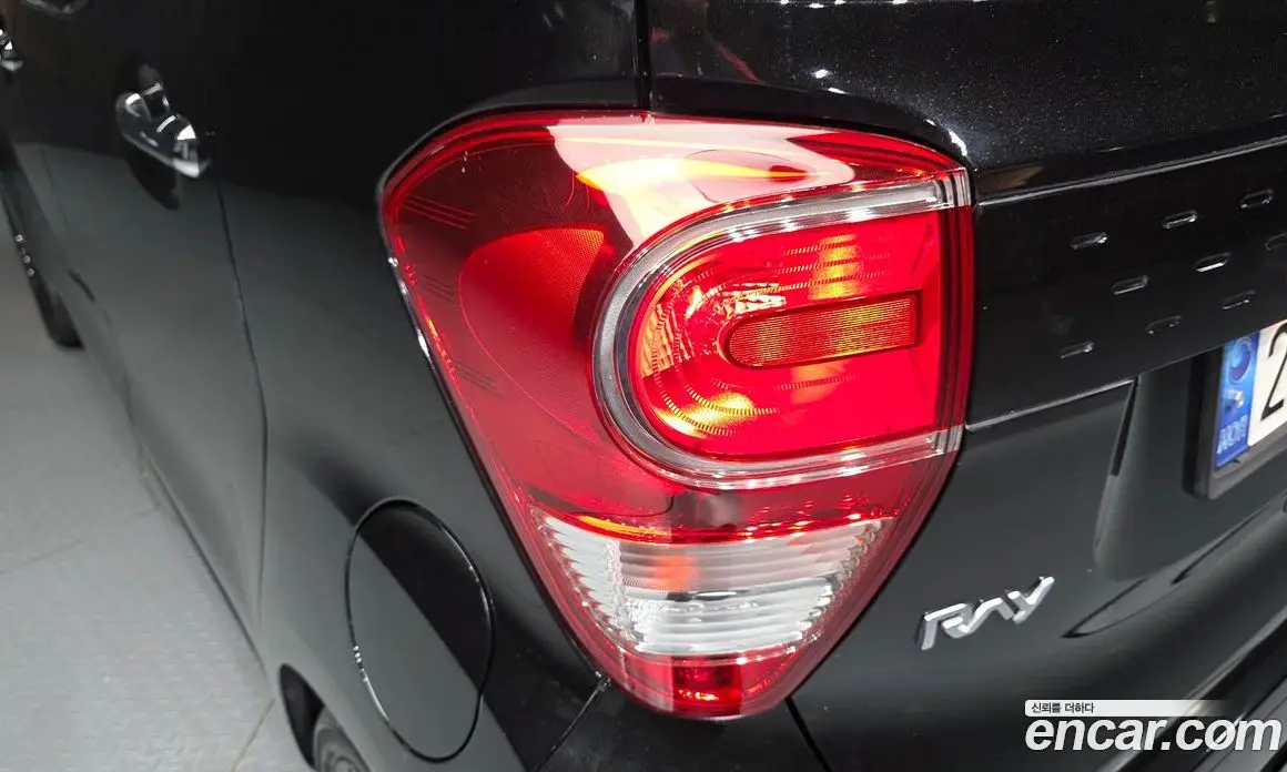 Kia Ray 2022 1.0 автомат (гидро), фото 9