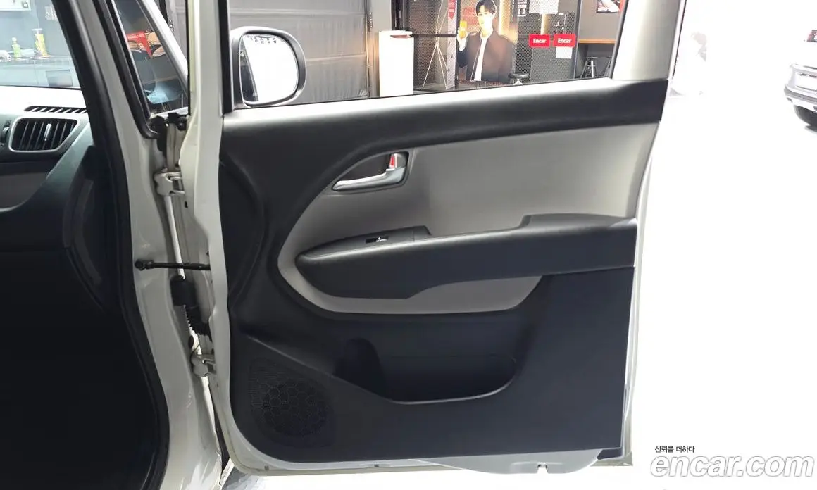Kia Ray 2022 1.0 автомат (гидро), фото 15 Kia Ray 2022 1.0 автомат (гидро), фото 15