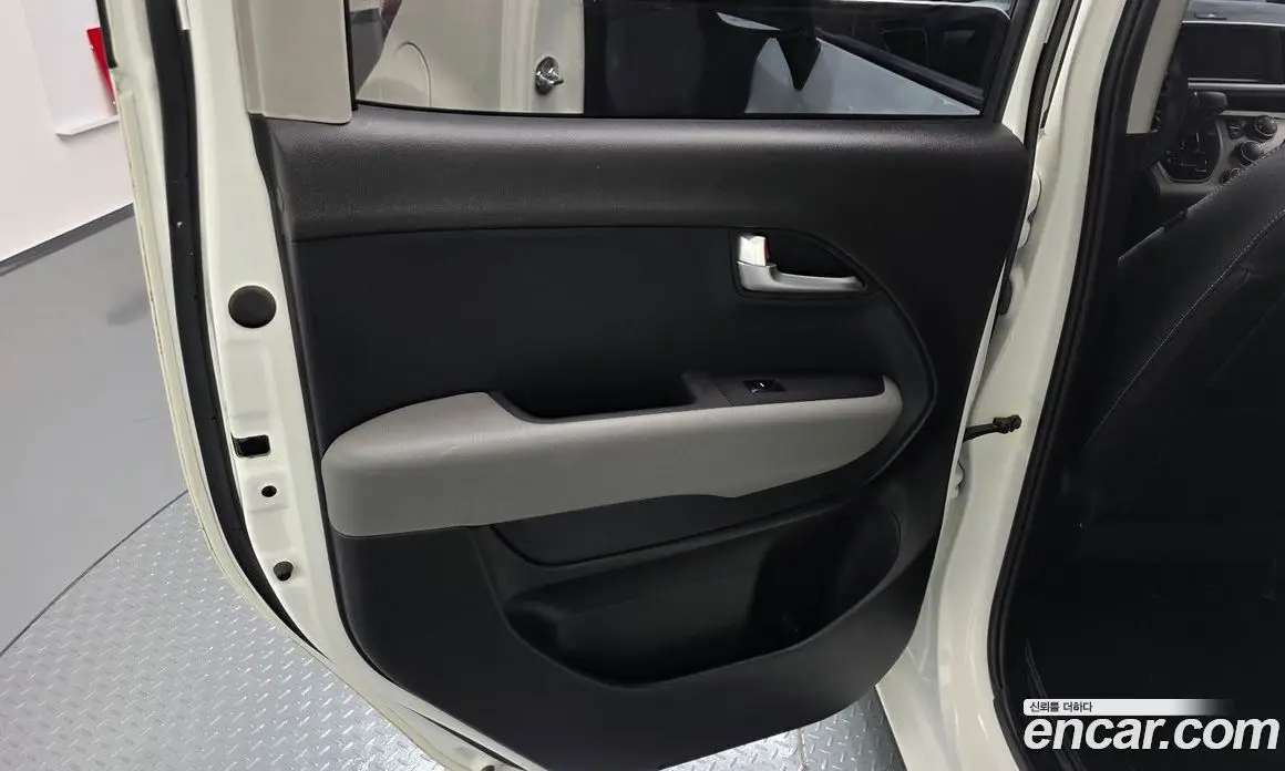 Kia Ray 2022 1.0 автомат (гидро), фото 15 Kia Ray 2022 1.0 автомат (гидро), фото 15