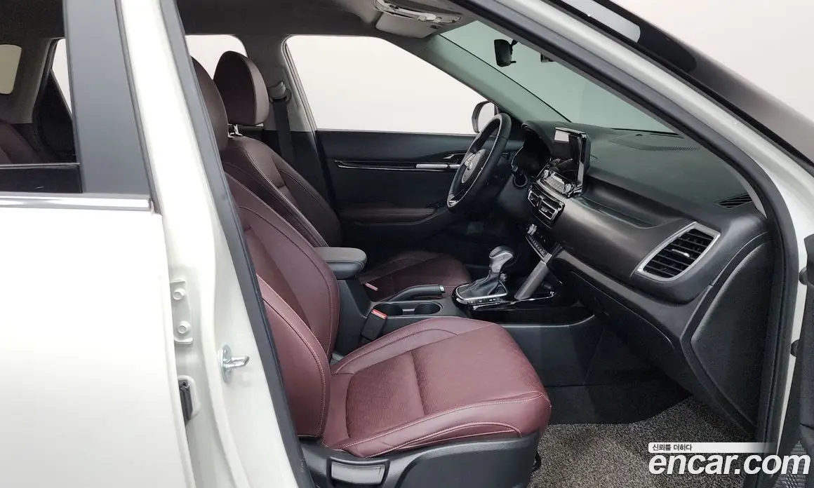 Kia Seltos 2021 1.6 автомат (гидро), фото 16 Kia Seltos 2021 1.6 автомат (гидро), фото 16