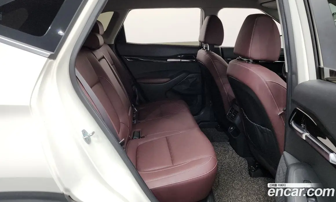 Kia Seltos 2021 1.6 автомат (гидро), фото 17 Kia Seltos 2021 1.6 автомат (гидро), фото 17