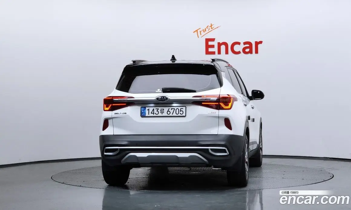Kia Seltos 2021 1.6 автомат (гидро), фото 4 Kia Seltos 2021 1.6 автомат (гидро), фото 4