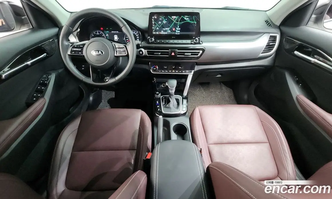 Kia Seltos 2021 1.6 автомат (гидро), фото 10 Kia Seltos 2021 1.6 автомат (гидро), фото 10
