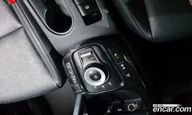 Kia Seltos 2022 2.0 автомат (гидро), миниатюра 12