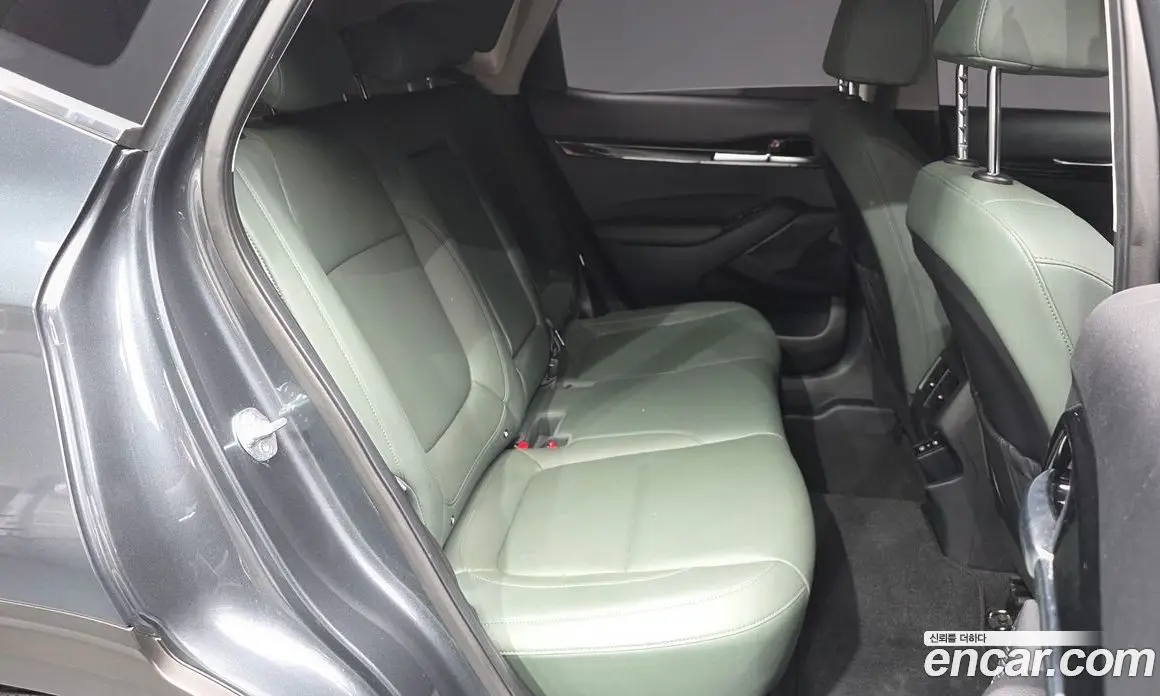 Kia Seltos 2023 1.6 автомат (гидро), фото 18 Kia Seltos 2023 1.6 автомат (гидро), фото 18