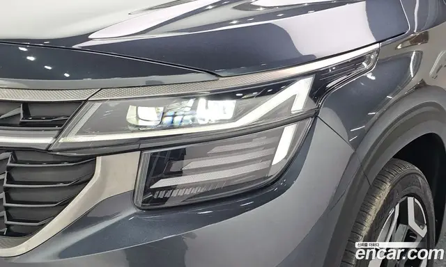 Kia Seltos 2024 1.6 автомат (гидро), миниатюра 8