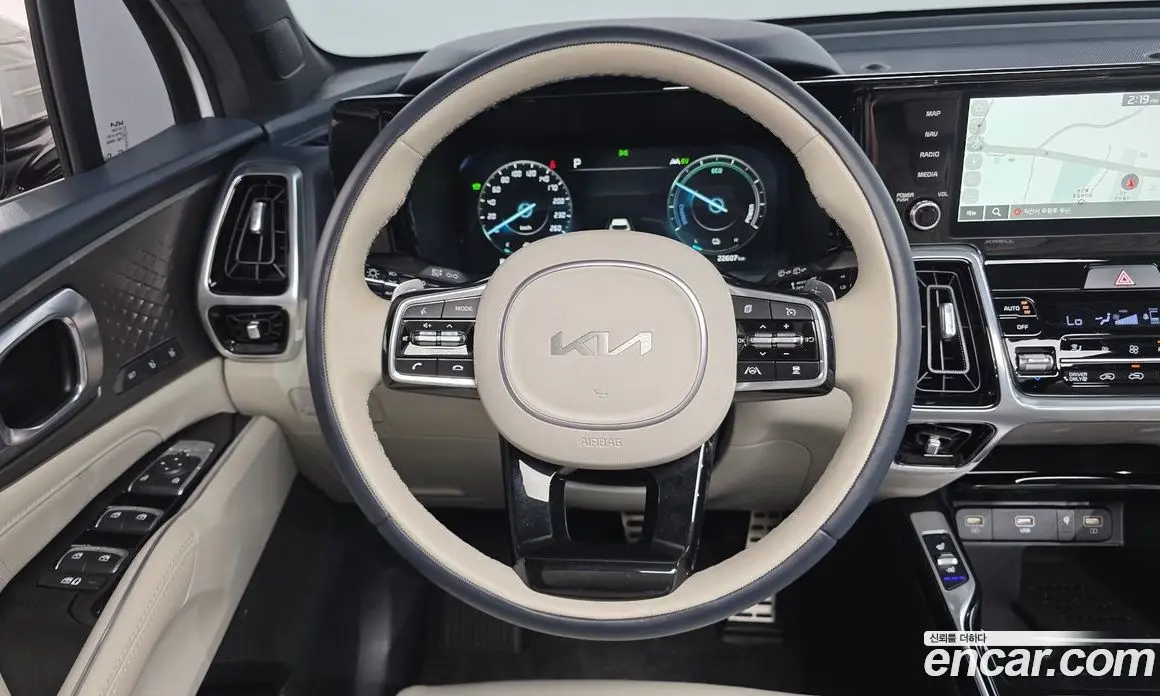 Kia Sorento 2023 1.6 автомат (гидро), фото 20