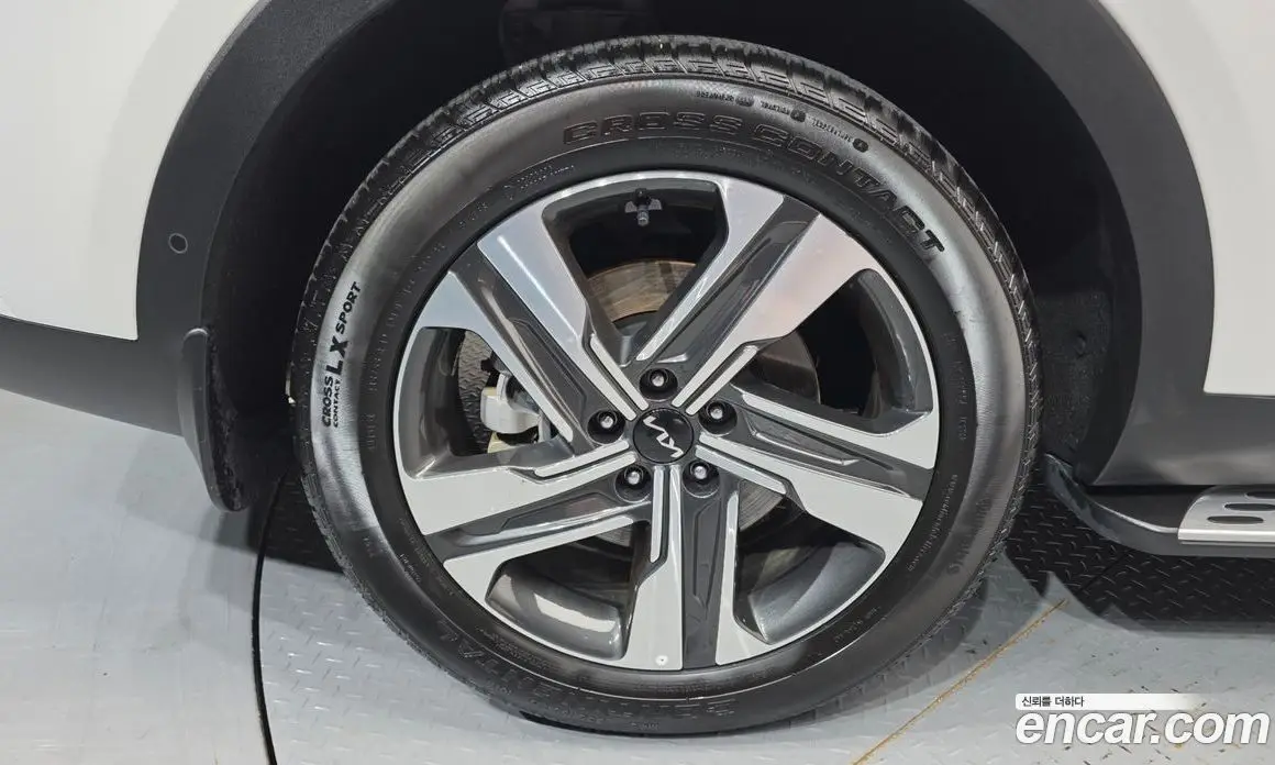 Kia Sorento 2023 1.6 автомат (гидро), фото 5