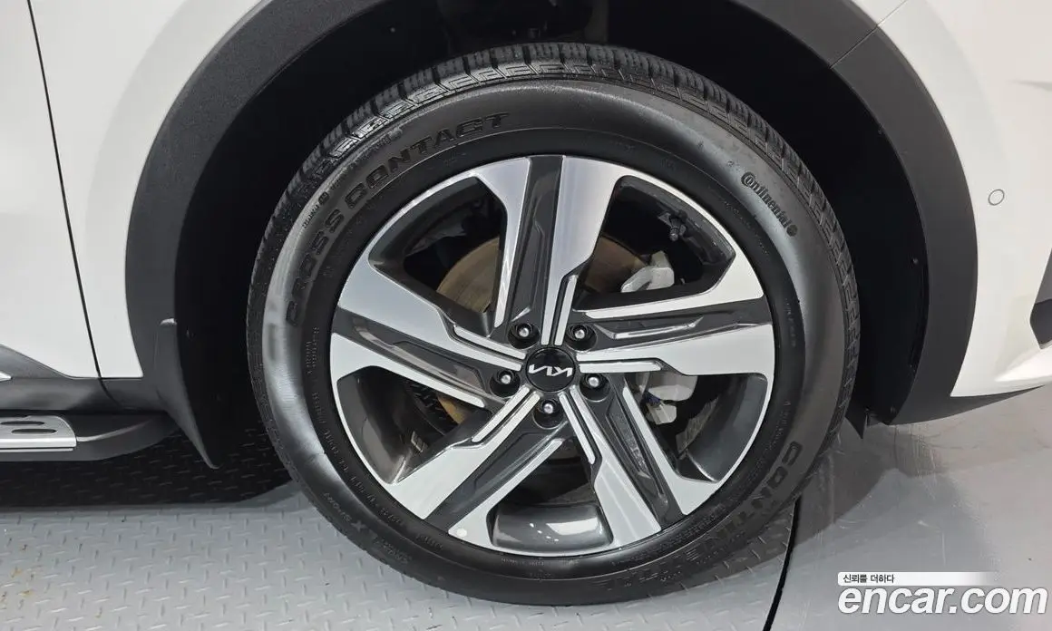 Kia Sorento 2023 1.6 автомат (гидро), фото 7