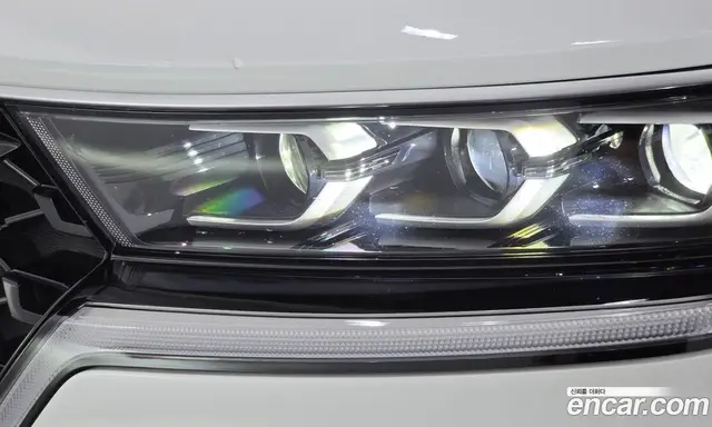 Kia Sorento 2023 1.6 автомат (гидро), миниатюра 8