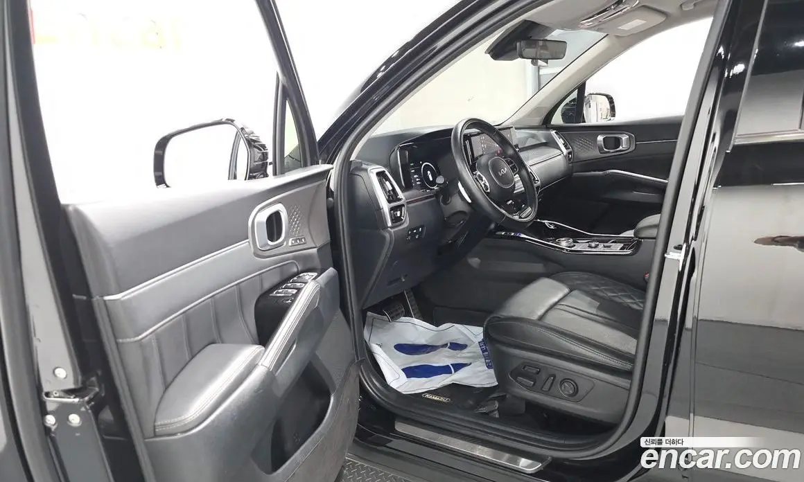 Kia Sorento 2023 2.5 автомат (гидро), фото 13