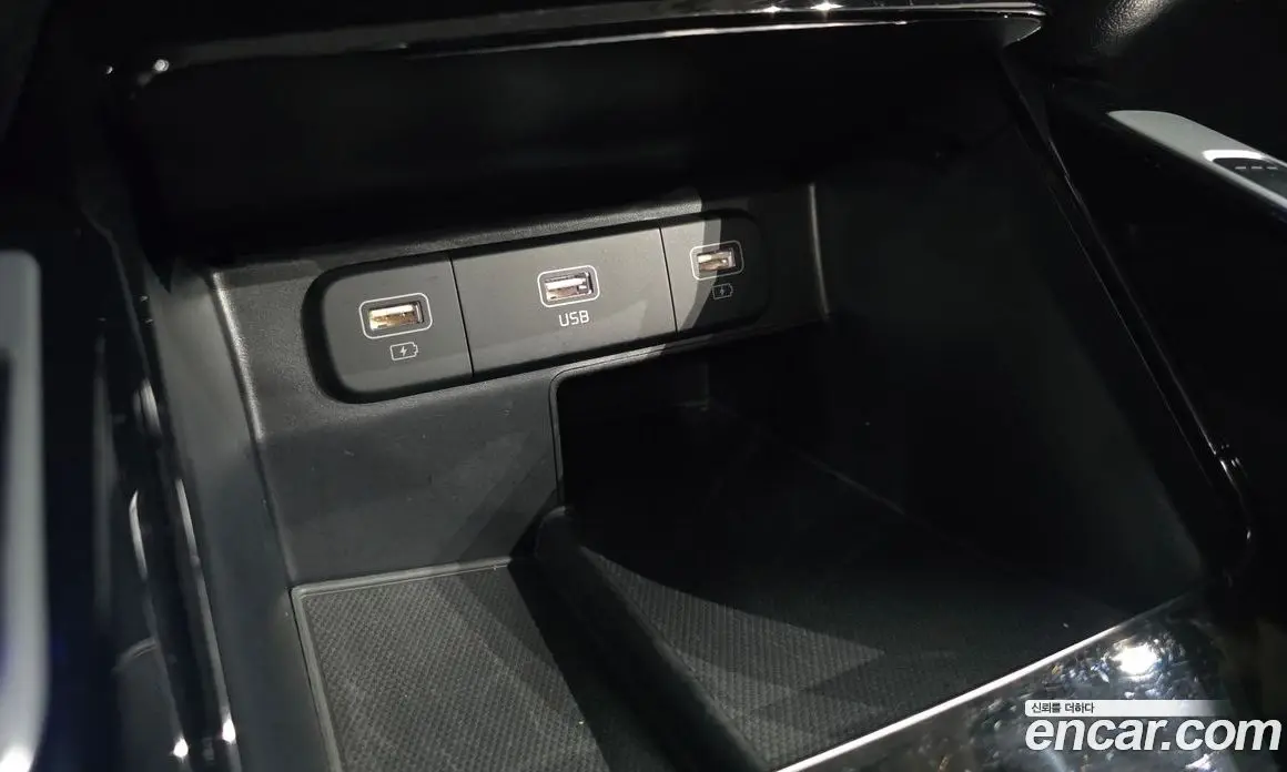 Kia Sorento 2023 2.5 автомат (гидро), фото 16